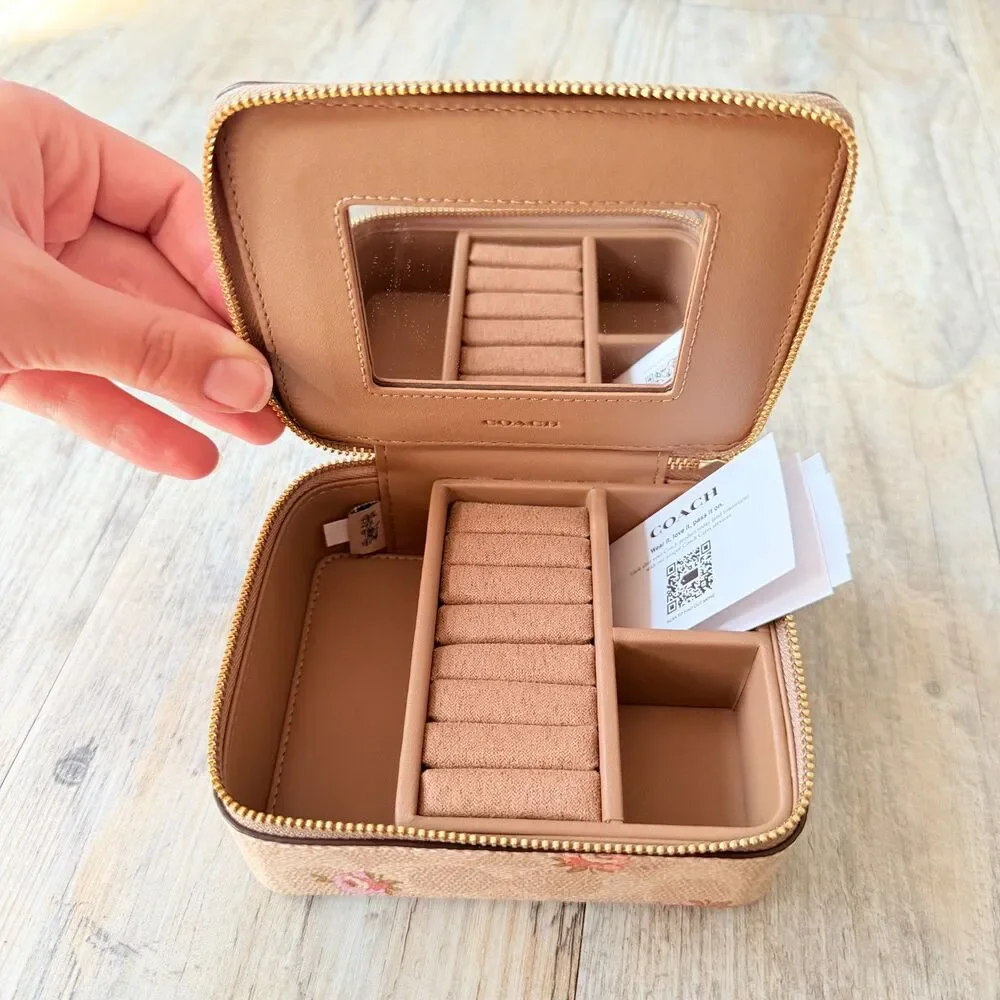 Coach jewelry case
